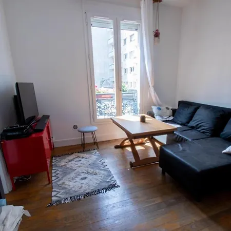 Apartment Charming Apt Near Republique