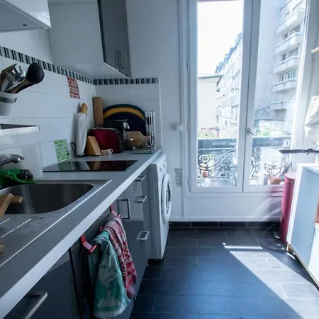 Charming Apt Near Republique *
